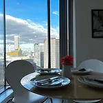 Luxury City Centre Stay With Gym And Netflix