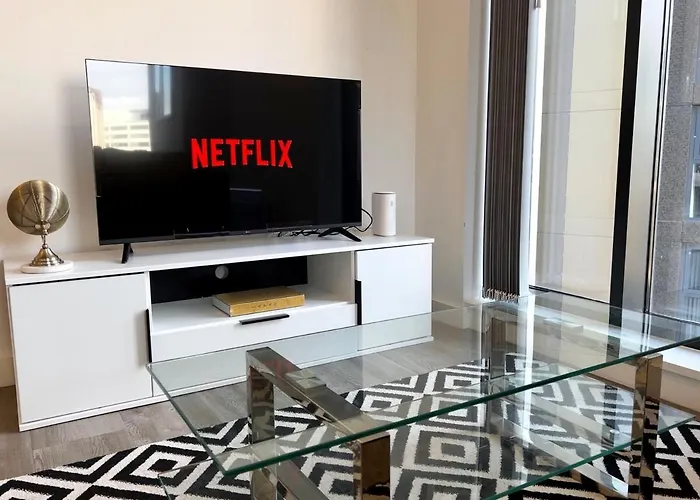 Luxury City Centre Stay With Gym And Netflix